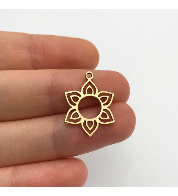 Raw Brass Tiny Mandala Flower Charm, Mandala Flower Pendant, Floral Mandala Earring Charm, Chakra Charm, Laser Cut Supplies RW-1268