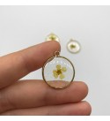 Shiny Gold Plated Round Clear Epoxy Resin Charm, Pressed Daisy Flower Epoxy Resin Pendant, Glitter Resin Charms, Jewelry Supplies GLD-1082