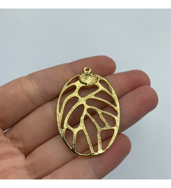 Gold Plated Large Oval Charm, Gold Oval Pendant, Gold Plated Necklace Charms, Gold Plated Jewelry Supplies, Earring Findings GLD-1105