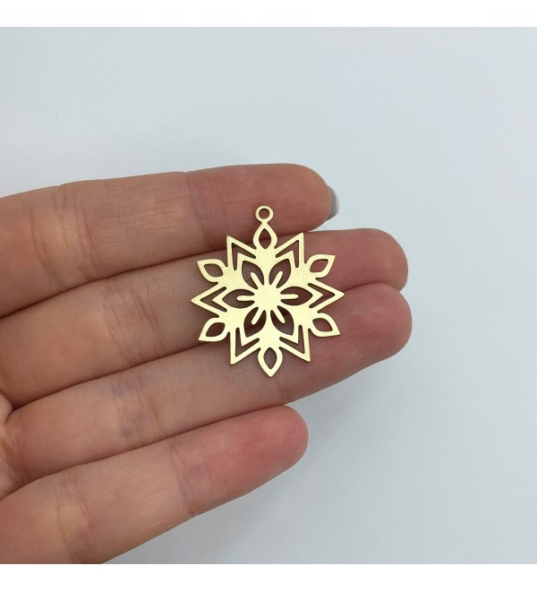 Raw Brass Snowflake Charm, Brass Christmas Charms, Snowflake Pendant, Winter Charms, Earring Charms, Laser Cut Jewelry Supplies RW-1630