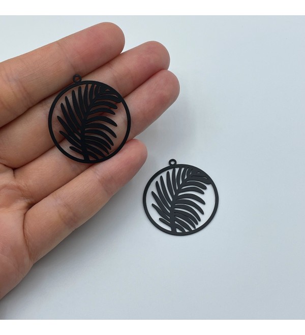 Black Plated Round Leaf Charm, Willow Tree Leaves Charm, Laser Cut Flower, DIY Black Plated Steel Jewelry Making Supplies P-1014