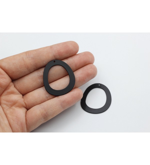 Black Plated Oval Ring Earring Connector Charm, Oval Hoop Charm for Earring Making, Steel Earring Connectors, Jewelry Supplies P-1198